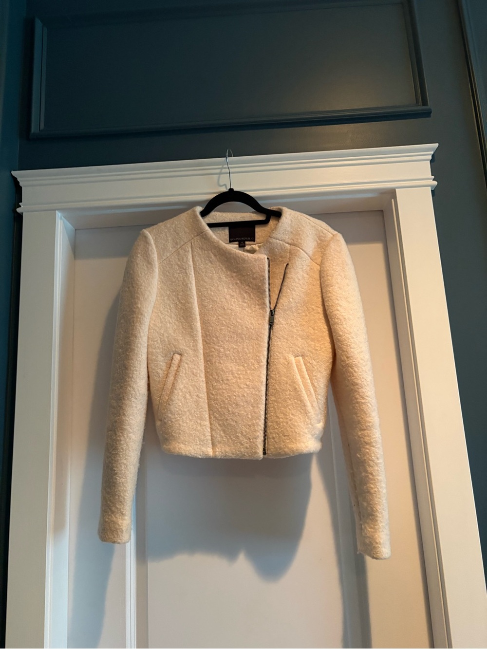 Banana Republic Women's Cream Bouclé Zip-Front Jacket